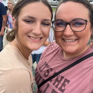 Meet your Posher, Allison